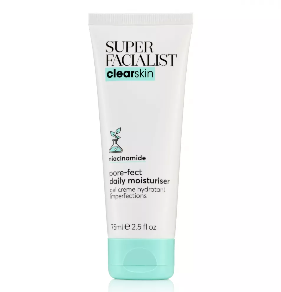 Super Facialist Clear Skin Pore-fect Daily Moisturiser