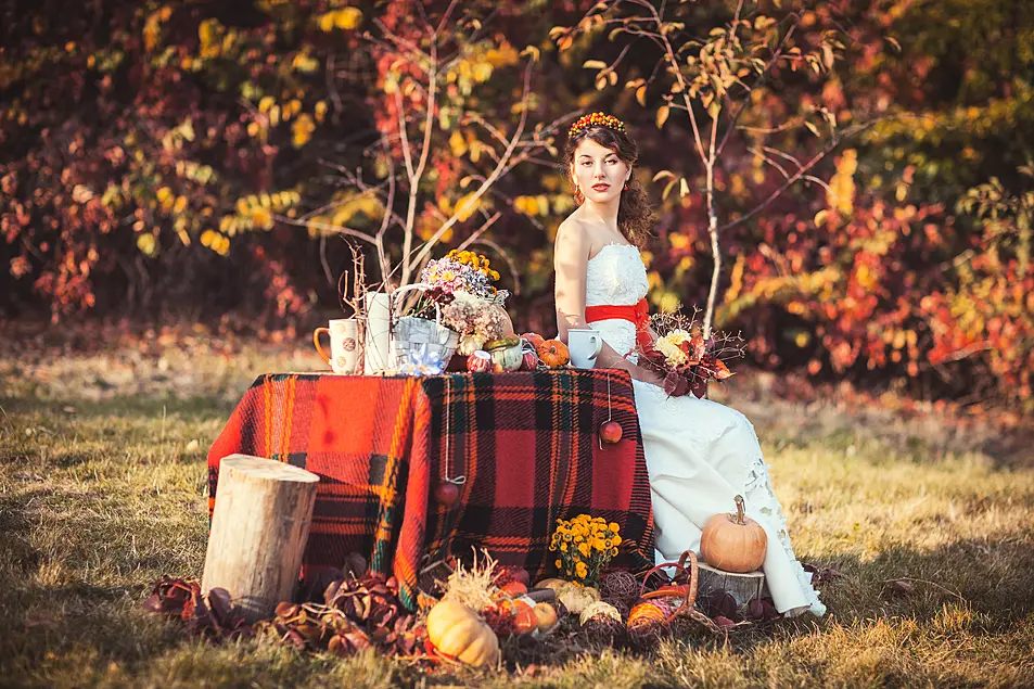 bride at an autumn wedding