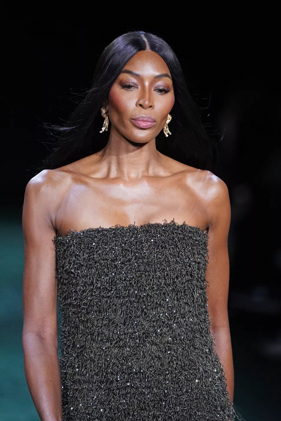 Naomi Campbell dazzles in beaded dress at Burberry’s London Fashion Week show