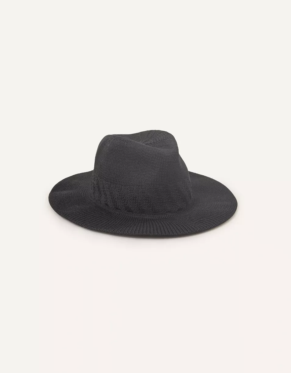 Black fedora hat