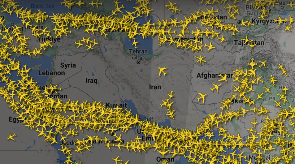 FLIGHT RADAR - IRAN AIRSPACE CLOSURE