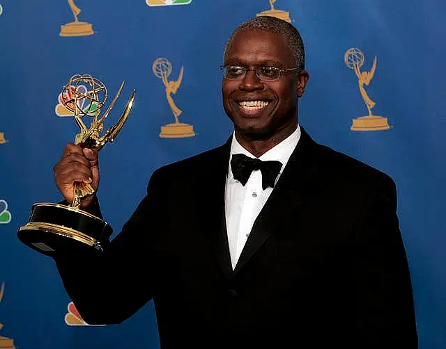 Andre Braugher holds the award for outstanding lead actor in a miniseries or a movie for his work on Thief at the 58th annual Primetime Emmy Awards in 2006 in Los Angeles 