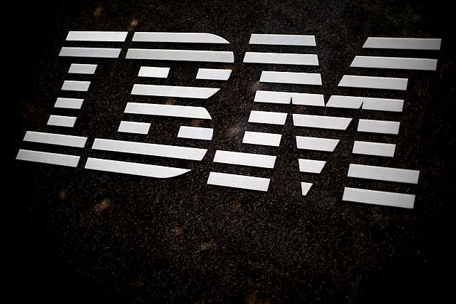 The IBM logo is displayed on the IBM building in Manhattan