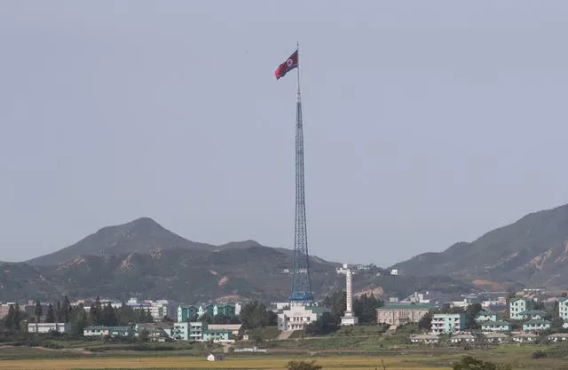 Koreas Diplomat Defects