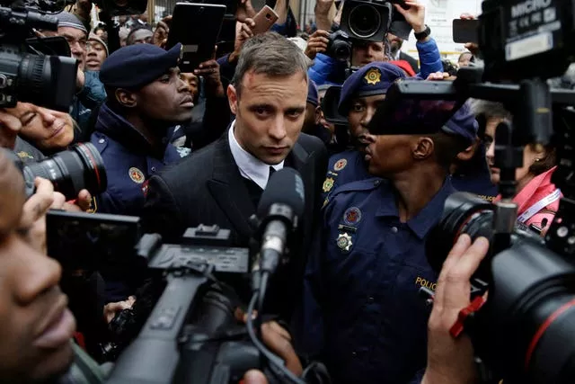 Explicador da liberdade condicional de Pistorius na África do Sul
