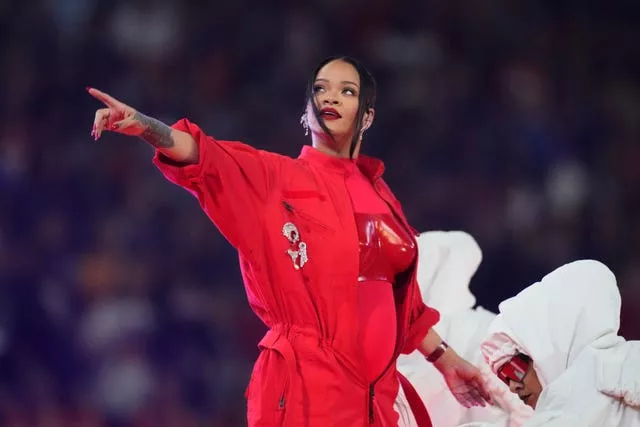 How Rihanna made a style statement at the Super Bowl - Offaly Live