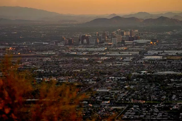 Day breaks over central Phoenix