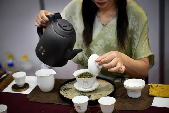 A Chinese woman performs tea art