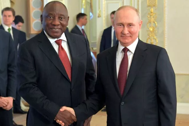 Russian president Vladimir Putin, right, and South African president Cyril Ramaphosa 