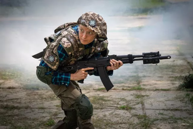 A woman during civilian military training
