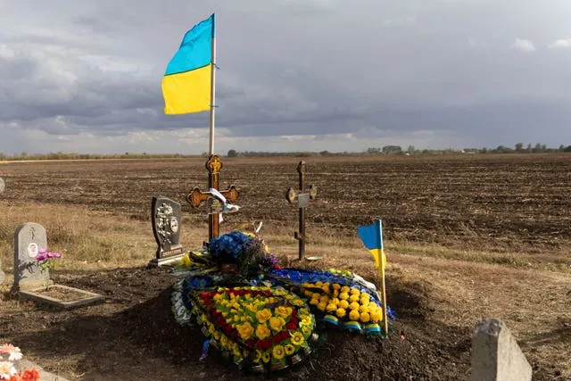 The grave of a Ukrainian soldier