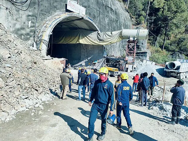 India Tunnel Collapse