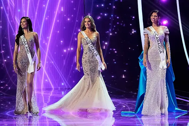 Miss universe outlet long gown 2018