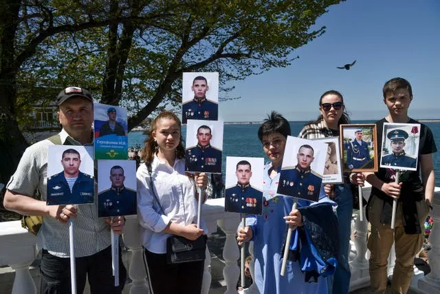 Relatives of killed Russian soldiers