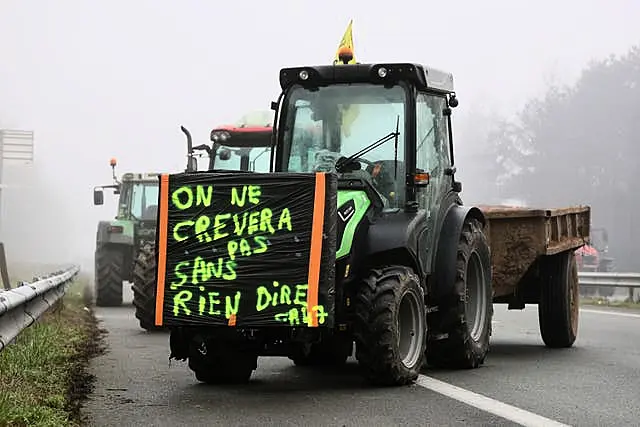 French Farmers Aim To Put Paris ‘under Siege’ In Tractor Protest