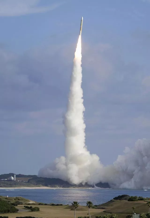 Um foguete H3 decola do Centro Espacial Tanegashima em Kagoshima, sul do Japão
