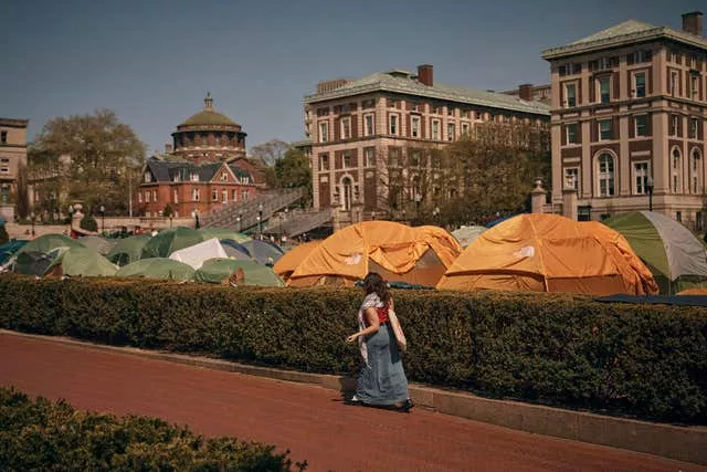 O acampamento na Universidade Columbia em Nova York