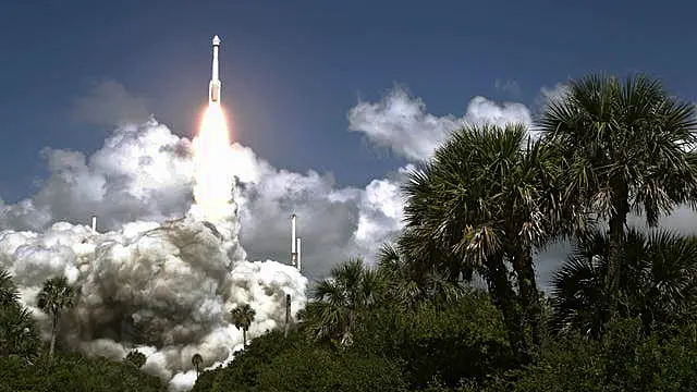 Boeing’s Starliner capsule soars above Cape Canaveral