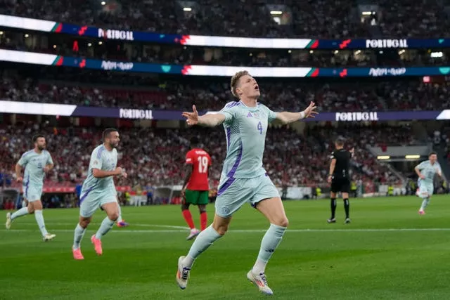 McTominay celebrates his goal