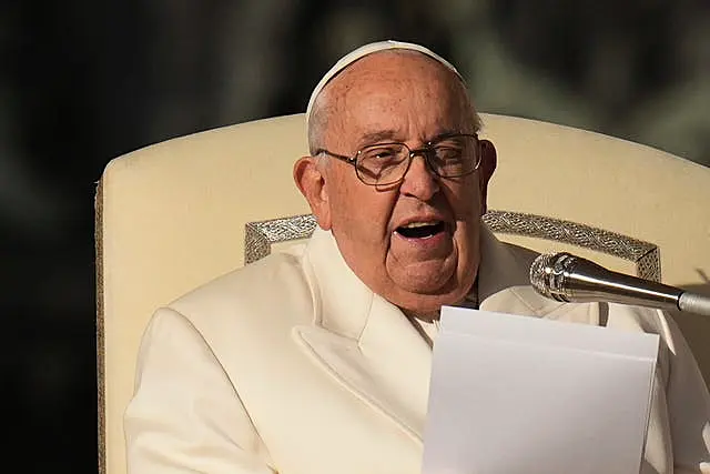 St Francis speaks in St Peter's Square