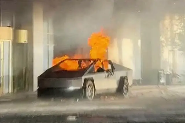 The Cybertruck on fire