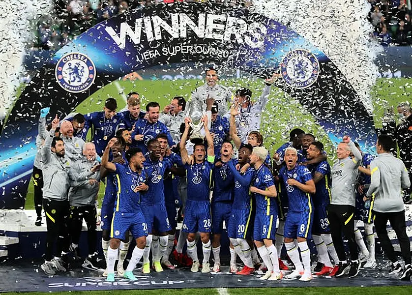 Chelsea celebrate winning the Super Cup