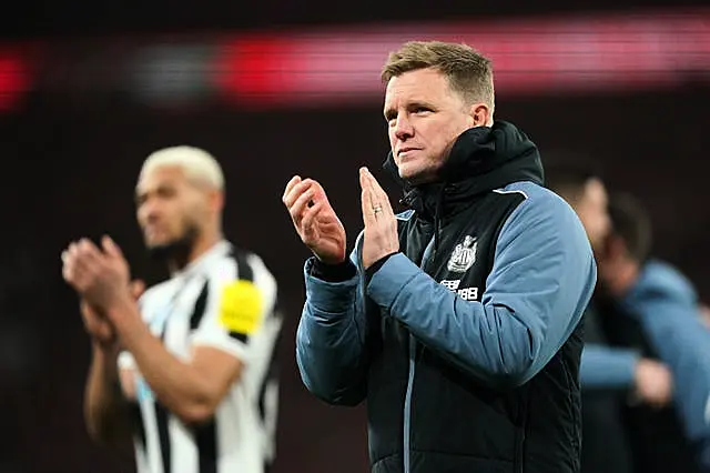 Newcastle manager Eddie Howe applauds fans after his side's Carabao Cup final defeat to Manchester United in 2023