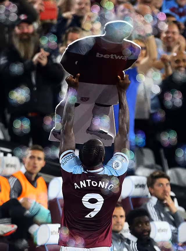 West Ham’s Michail Antonio celebrates