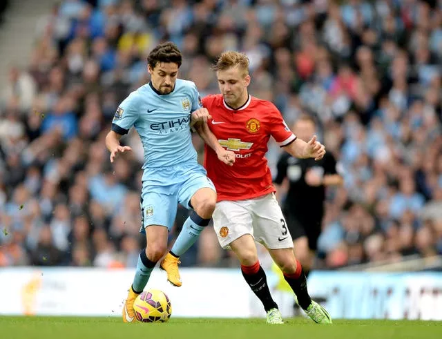 Soccer – Barclays Premier League – Manchester City v Manchester United – Etihad Stadium
