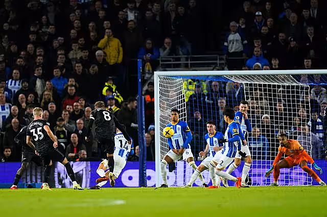 Martin Odegaard scores for Arsenal