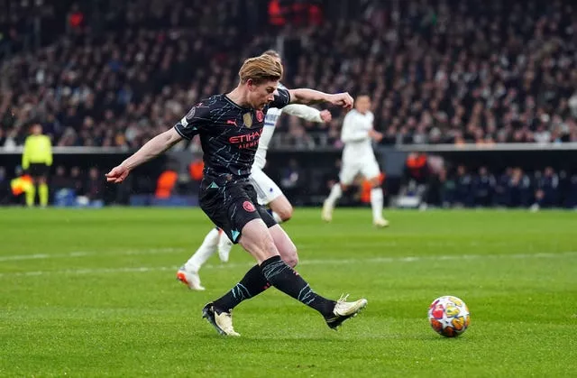 Kevin De Bruyne scores Manchester City’s first goal