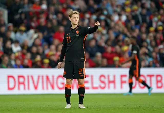 United are trying to sign Holland international Frenkie de Jong