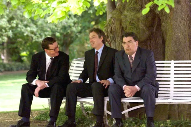 Then-prime minister Tony Blair (centre) with (left) David Trimble and (right) John Hume in 1998