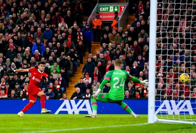 Luis Diaz scores Liverpool's third