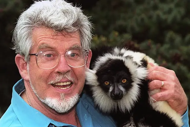 Harris and a lemur at London Zoo in 1998