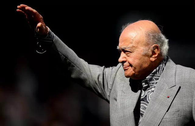 Al Fayed waves to Fulham fans