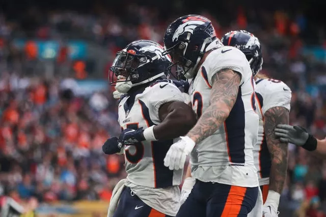 Denver Broncos 21-17 Jacksonville Jaguars: Latavius Murray's late touchdown  leads Broncos past Jaguars at Wembley, NFL News