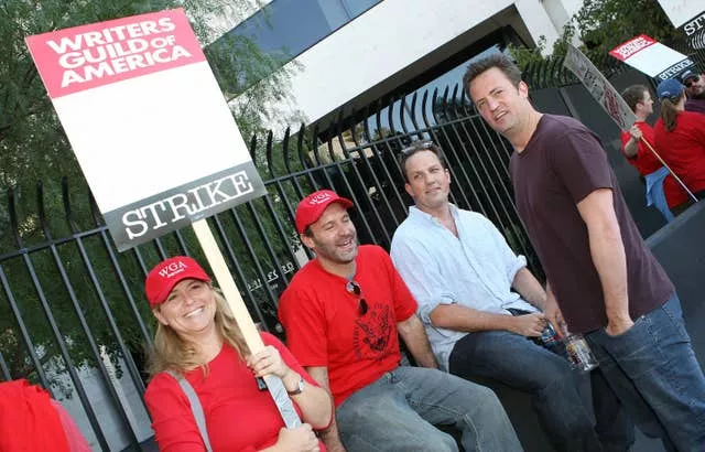 Actor Matthew Perry showed his support for writers when they picketed the Universal City Studios in Los Angeles from 2007 to 2008