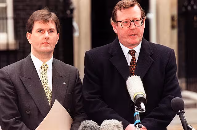TALKS Donaldson&Trimble