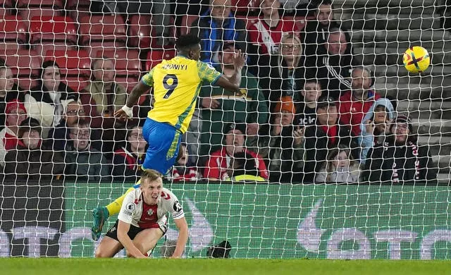 Taiwo Awoniyi scores Nottingham Forest's winner at Southampton