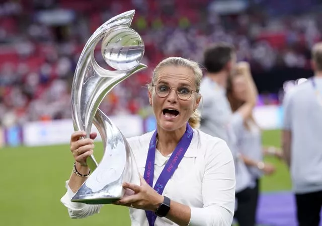 Sarina Wiegman with the Euro 2022 trophy
