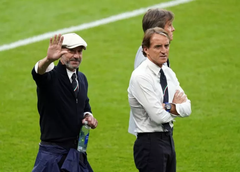 Italy manager Roberto Mancini, right, and Gianluca Vialli suffered Wembley disappointment as Sampdoria players almost 30 years ago