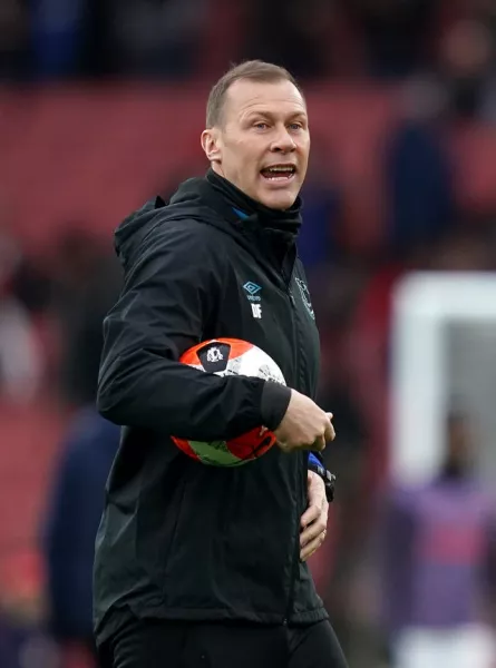 Everton assistant manager Duncan Ferguson