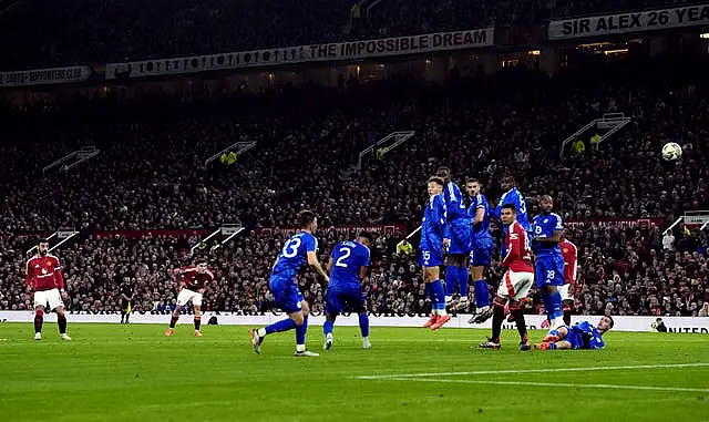 Manchester United’s Bruno Fernandes scores against Leicester