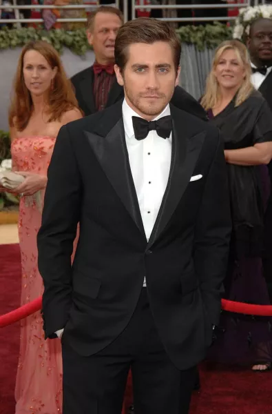 Perfect black leather tuxedo: Classic Hollywood top hat and bowtie
