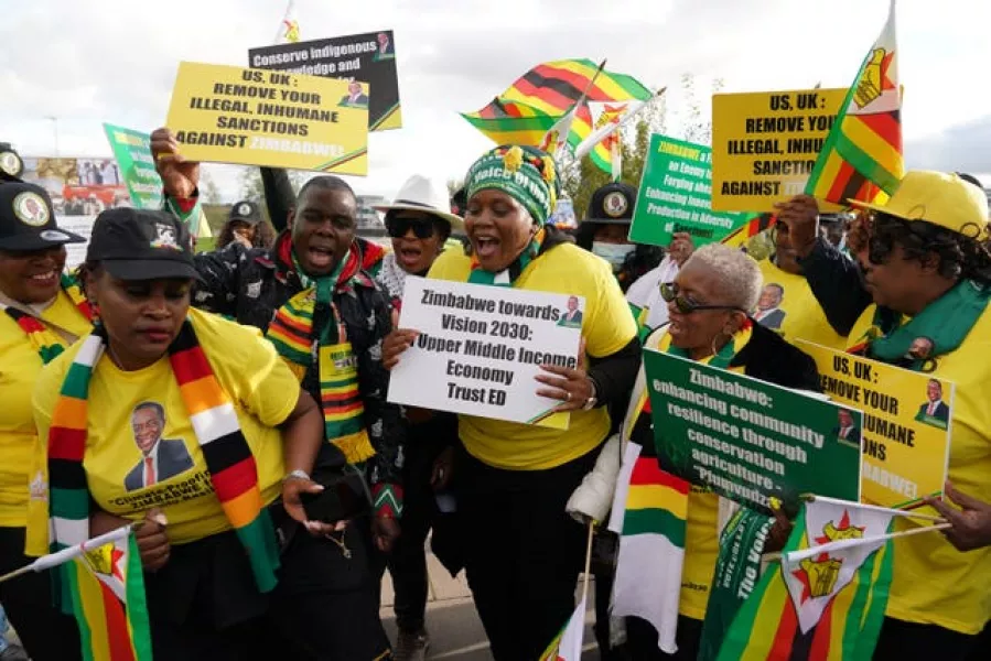 Zimbabwe protesters