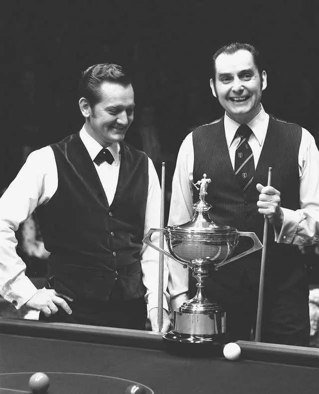 Ray Reardon beat South Africa’s Perrie Mans (left) to win the world title in 1978