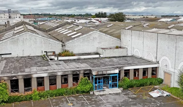 Crown Paints factory asylum seeker plans