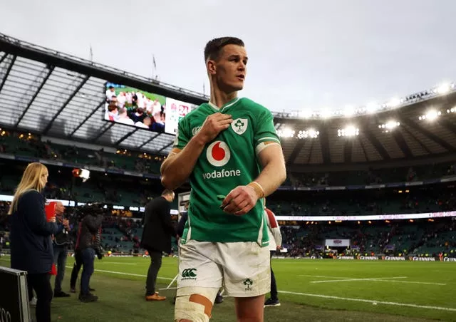 Johnny Sexton endured a disappointing first trip to Twickenham as Ireland captain, suffering a 24-12 loss in 2020