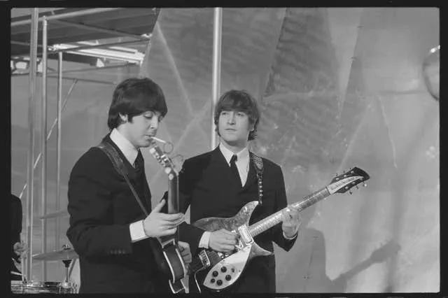 Beatles Sir Paul McCartney (left) and John Lennon